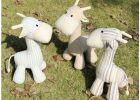 Stuffed toy giraffe plushie sewing pattern