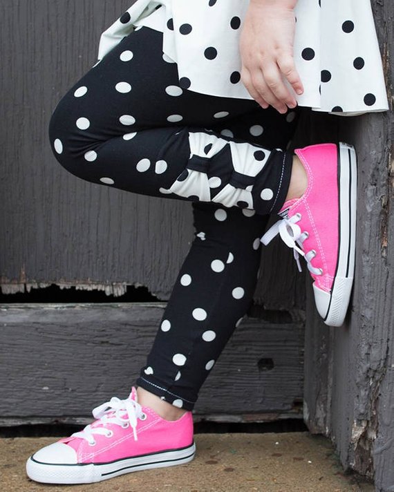 Girls bow accent leggings sewing pattern