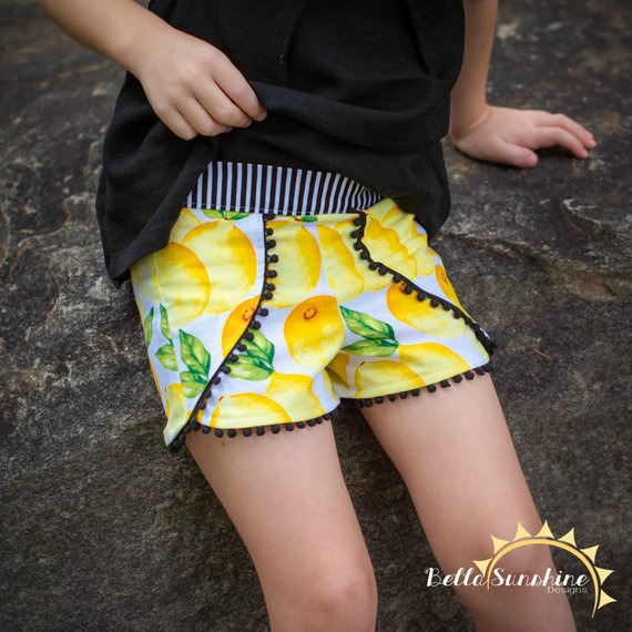 Tulip shorts