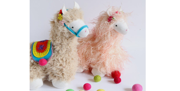 Llama Stuffed Animal Toy sewing pattern