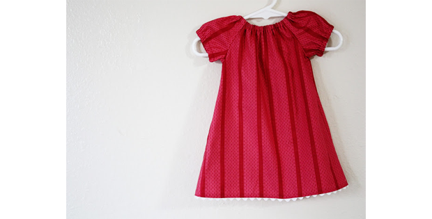 Infant Peasant Dress FREE pattern, tutorial + video (size 0-3 months)