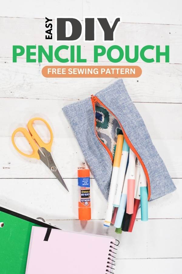 Easy DIY Pencil Pouch FREE sewing pattern (+ video)